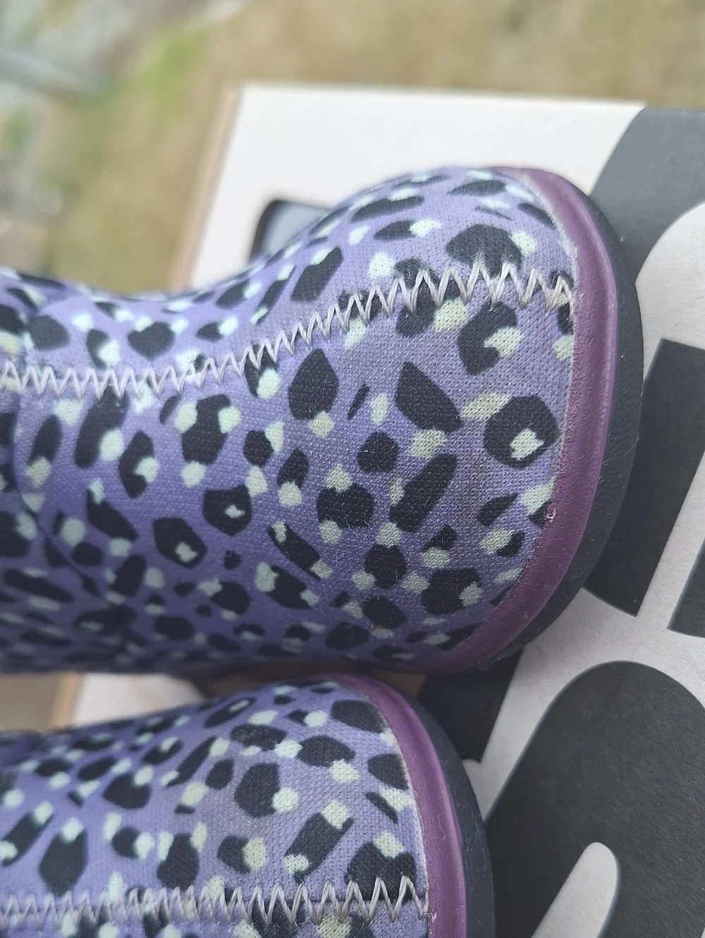 Bogs Kids' Purple Leopard Waterproof Rain Boots Toddler 4